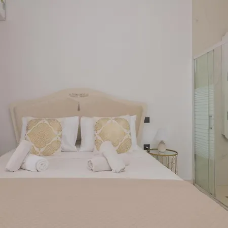 Queen Of Zakynthos Luxury * Amoudi