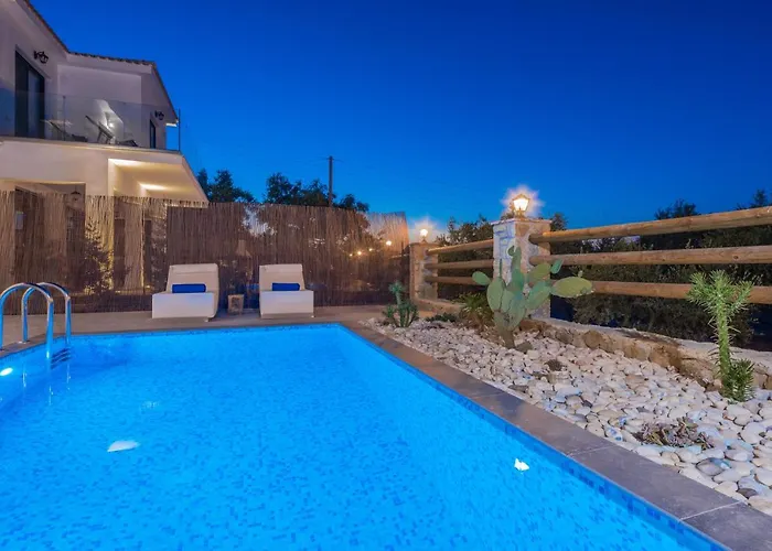 Queen Of Zakynthos Luxury * Amoudi