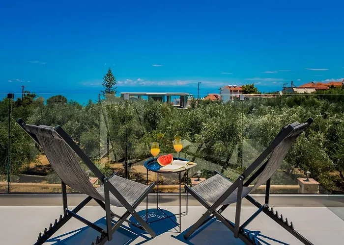 Queen Of Zakynthos Luxury Amoudi