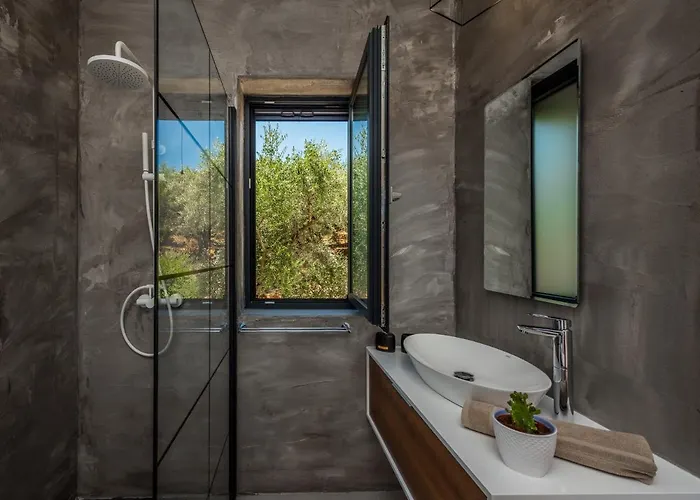 Queen Of Zakynthos Luxury Villa *