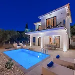 Queen Of Zakynthos Luxury Vila