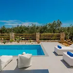 Queen Of Zakynthos Luxury Vila