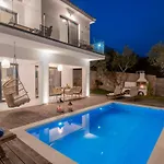 Queen Of Zakynthos Luxury Amoudi