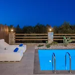Queen Of Zakynthos Luxury * アモウディ