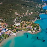 Queen Of Zakynthos Luxury アモウディ