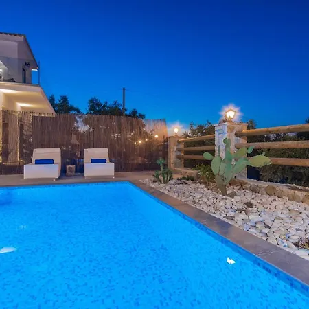 Queen Of Zakynthos Luxury * Amoudi