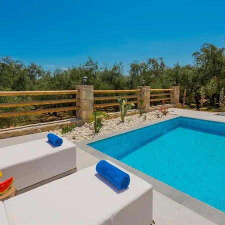 Queen Of Zakynthos Luxury * Amoudi