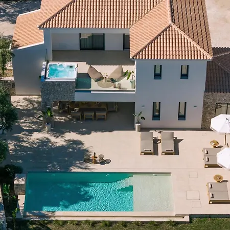 Queen Of Zakynthos Luxury *